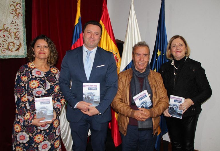 Presentación de 'Sembradas a voleo' de Esteban Rodríguez Eugenio, Cronista Oficial de Yaiza.