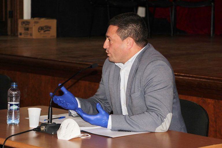 Óscar Noda, alcalde de Yaiza