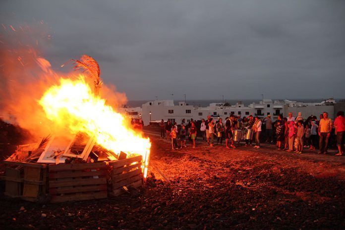 hogueras San Juan Yaiza 2019
