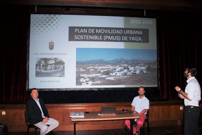El alcalde de Yaiza, el concejal de Urbanismo y el técnico redactor