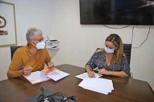 Firma-Convenio-José-Juan-Cruz