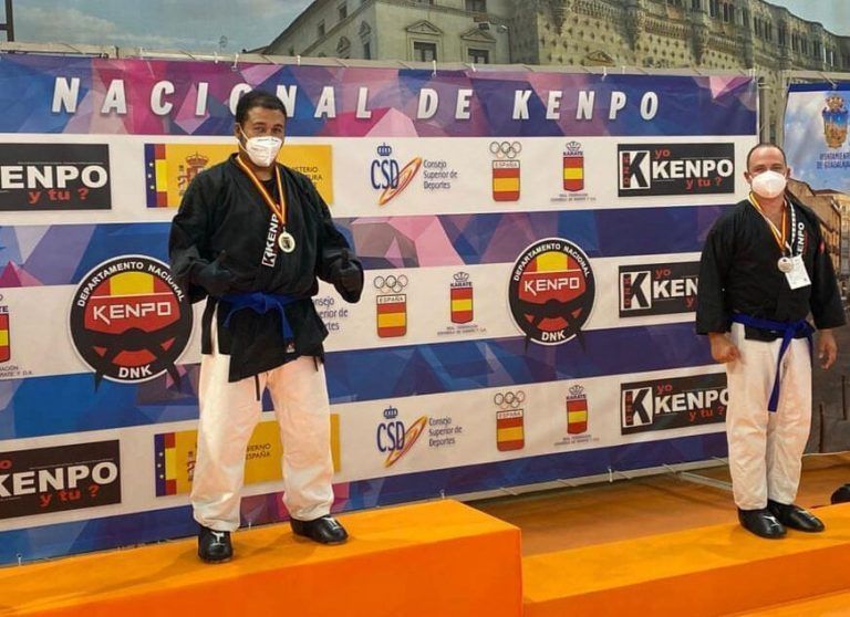 Wellington-Castro-en-el-podium