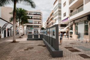 Exposición de Veintinueve Trece en la plazuela