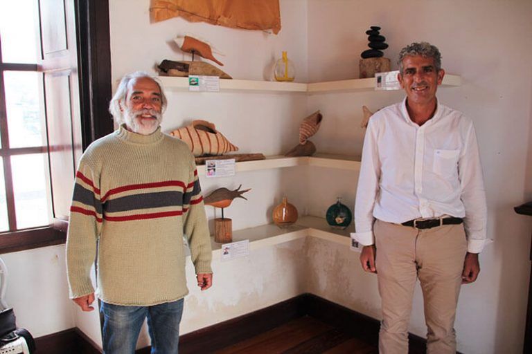 Tino Alemán junto a José Grimón, responsable de Bodegas Rubicón