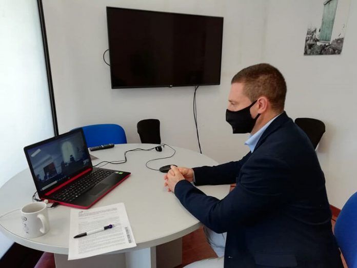 Óscar Noda, alcalde de Yaiza, en reunión virtual Comisión de Seguimiento
