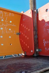 Parque infantil en mal estado