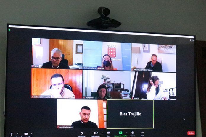 Reunión de Blas Trujillo con la Mesa Insular Reunión de Blas Trujillo con la Mesa Insular