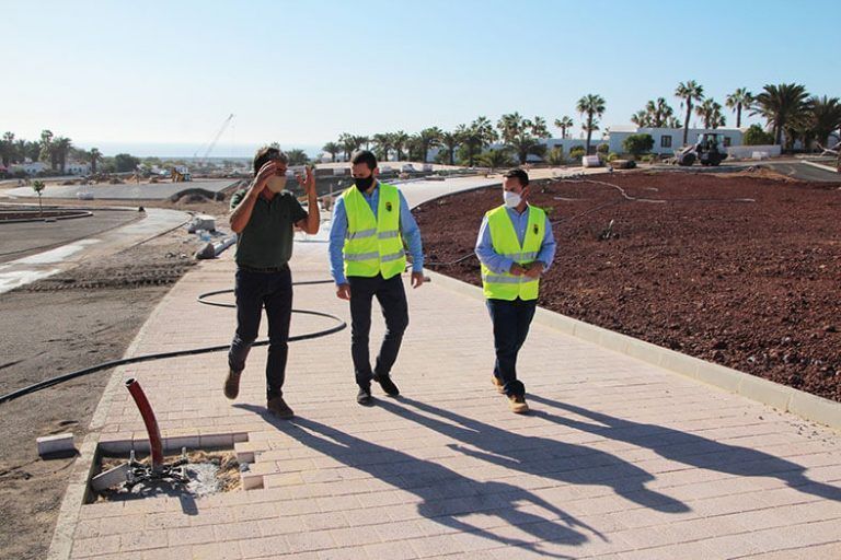 Visita de ÓScar Noda y Jonatan Lemes a las obras del Parque Atlántico