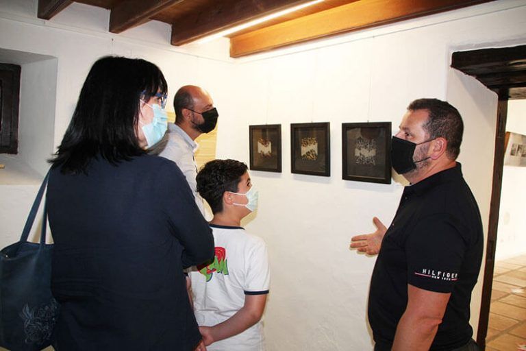 Exposición Texturas y Sentidos de Fabián López