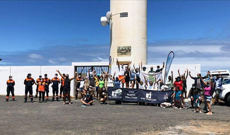 Foto de familia de los voluntarios