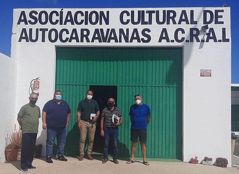 Noticias Yaiza | Reunión con miembros de ACRAL Lanzarote