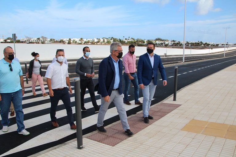 Visita del grupo de Gobierno al nuevo vial