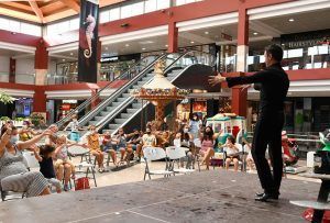 Noticias Playa Blanca | Espectáculo de circo Rubicón Shop & Fun