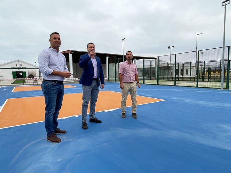 Noticias Yaiza | Visita a obras que se realizan en el centro deportivo de Yaiza