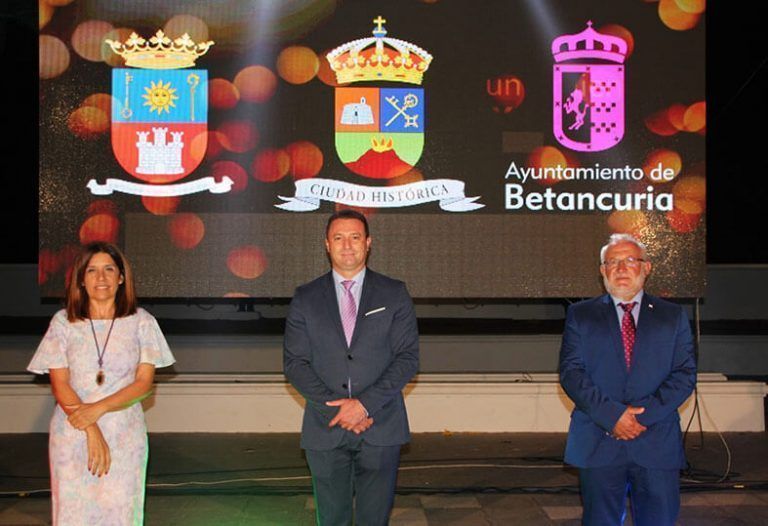Noticias Yaiza | Telde, Betancuria y Yaiza sellan su hermandad