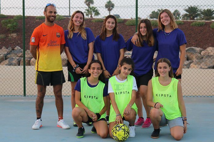 Noticias Playa Blanca | Se busca integrantes para formar un club de fútbol femenino en Playa Blanca