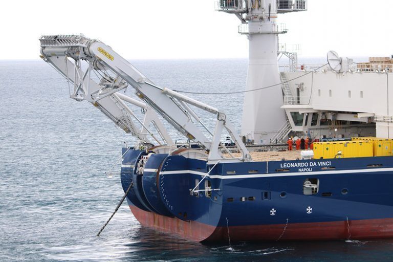Noticias Playa Blanca | La interconexión eléctrica submarina entre Lanzarote y Fuerteventura es uno de los primeros trabajos del barco cablero Leonardo Da Vinci