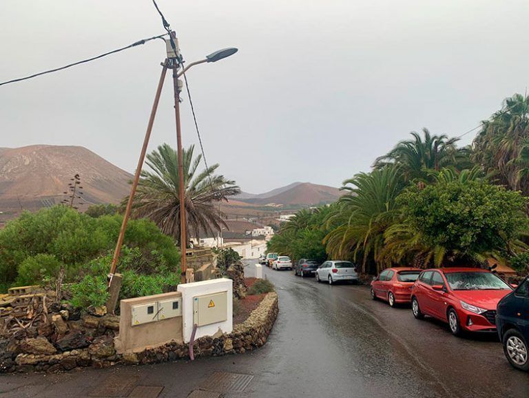 Noticias Yaiza | El PP pide la culminación del proyecto del soterramiento del cableado en el Morro de Uga