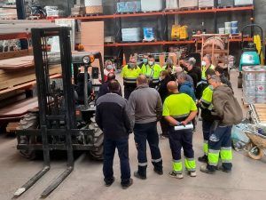 Noticias Yaiza | El Ayuntamiento de Yaiza forma a operarios municipales en el manejo de maquinaria pesada