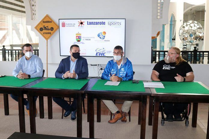Noticias Yaiza | Presentación de la handbike Playa Blanca 2022