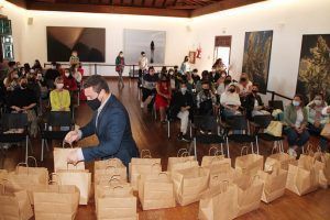 Noticias Yaiza | Treinta jóvenes europeos conocen Lanzarote de la mano de alumnos del IES Yaiza
