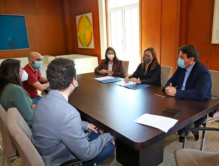 Noticias Lanzarote | El Cabildo de Lanzarote promueve la utilización de espacios públicos para personas con Asperger