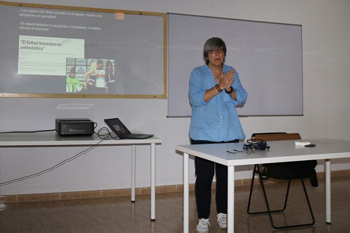 Noticias Yaiza | Cristina Ubani insiste en Yaiza en aprovechar la potencialidad que ofrece el deporte en la lucha por la igualdad