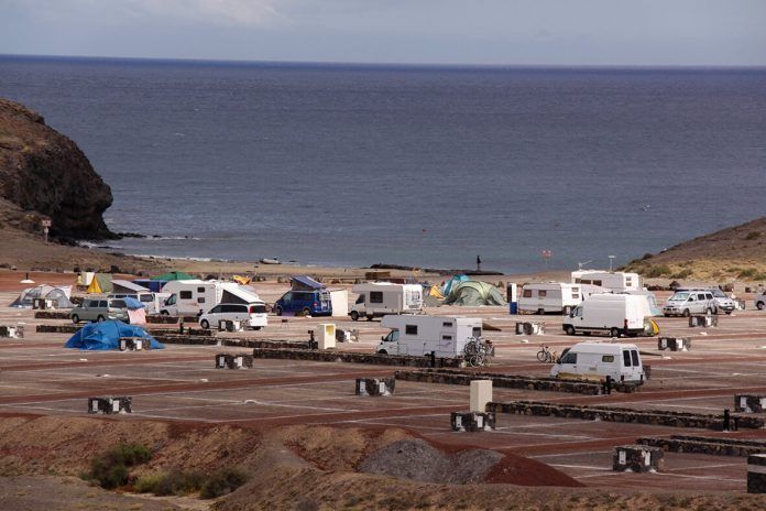 Noticias Playa Blanca | El Cabildo aumenta los servicios en el Área de Acampada de Papagayo durante los meses de verano