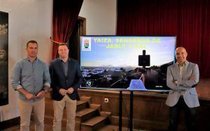 ‘Yaiza, senderos de jable y sal’
