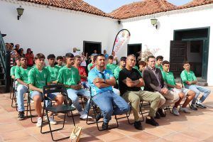 Homenaje a los juveniles del US Yaiza