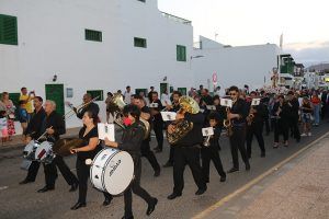 Noticias Yaiza | Playa Blanca adora a su Patrona en tierra y mar