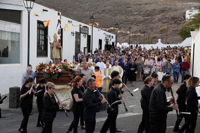 Procesión de San Marcial en Femés Noticias Yaiza | Femés hace más grande su Día de San Marcial