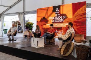 Ramón Machín e Isaac Ramos, premio al mejor stand de la XXXIII Feria Insular de Artesanía