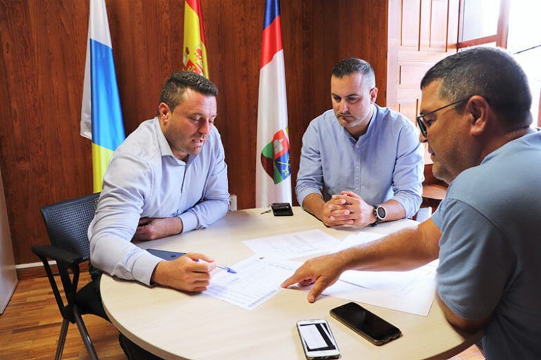 Noticias Yaiza | Yaiza abona 31.000 euros y completa las ayudas al deporte de la temporada pasada