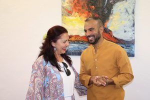 Yaiza expone los paisajes interpretados de Sanda Goarna