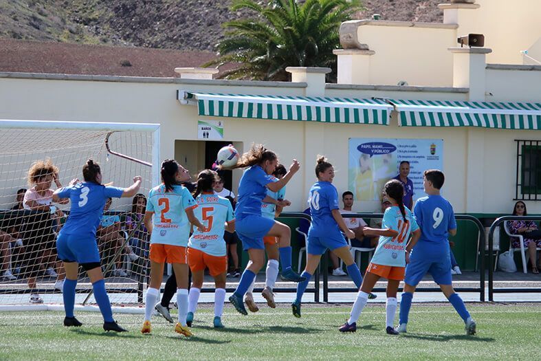 Noticias Yaiza | El Club de Fútbol Femenino Goire – Rubiconense se presenta esta tarde de forma oficial