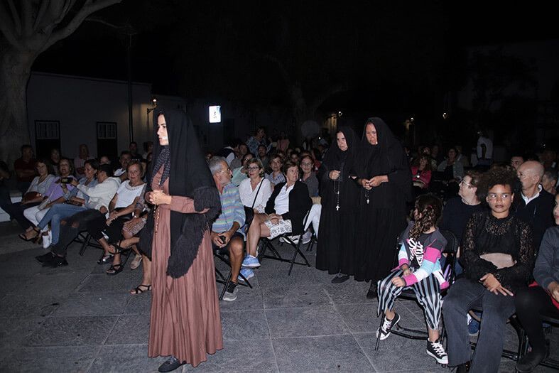 Noticias Yaiza | Yaiza simboliza la tradición de la Noche de Finaos