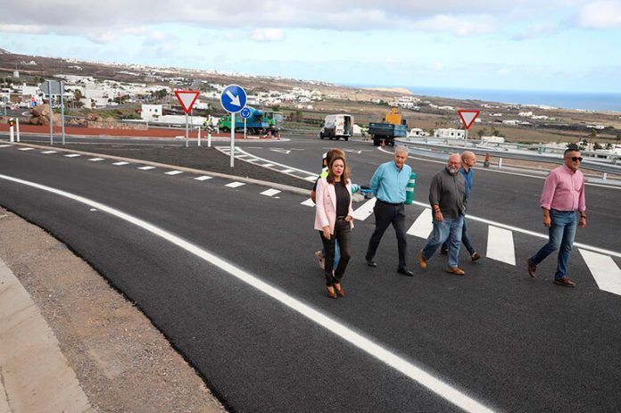 Obras rotonda Mácher Noticias Lanzarote | Abierta al tráfico la nueva rotonda de Mácher
