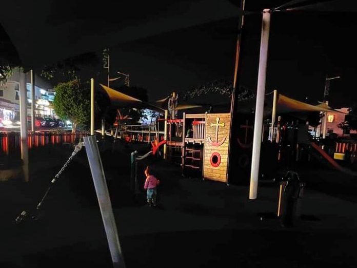 Noticias Playa Blanca | El PP denuncia "el apagón" de la Avenida Papagayo de Playa Blanca durante toda la semana 