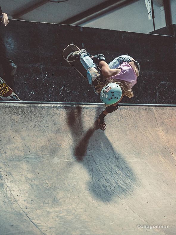Más de medio centenar de skaters compitieron en el I Campeonato “Mojo Wheels”