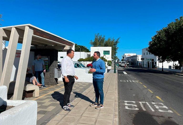 Noticias Playa Blanca | El PP solicita una conexión diaria en guagua desde Tinajo a Playa Blanca
