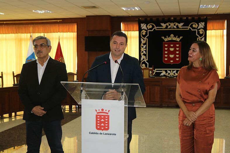 Noticias Yaiza | La colaboración entre Gobierno, Cabildo de Lanzarote y Yaiza desatasca proyectos estratégicos en la Isla