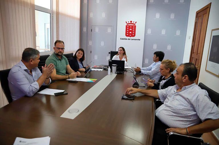 Noticias Lanzarote | El Cabildo de Lanzarote aprueba una oferta de empleo público de 62 plazas