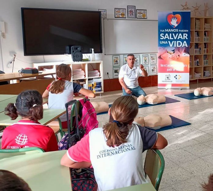 Noticias Lanzarote | El Área de Salud de Lanzarote forma a más de 5.000 personas durante 2022 en técnicas básicas de reanimación y primeros auxilios