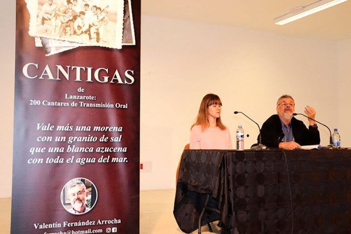 Presentación de ‘Cantigas’ del folklorista Valentín Fernández