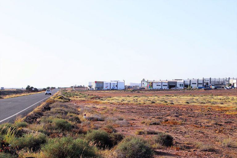 Noticias Playa Balcna | Yaiza concede licencia de obra para la implantación del LIDL en Playa Blanca