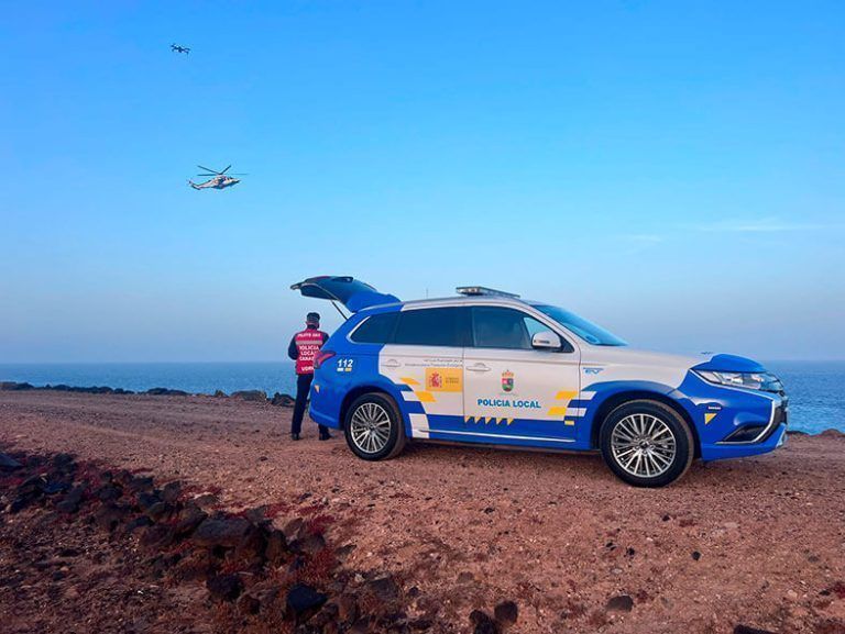 Noticias Yaiza | La udron de la Policía Local de Yaiza participa en la búsqueda de un pescador desaparecido