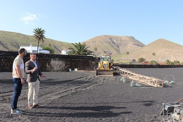Noticias Yaiza | El Ayuntamiento elimina las últimas cuatro torres del pueblo de Yaiza