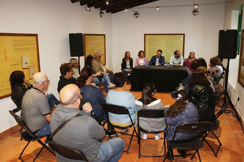 Yaiza celebra con emoción el Día Internacional de la Mujer