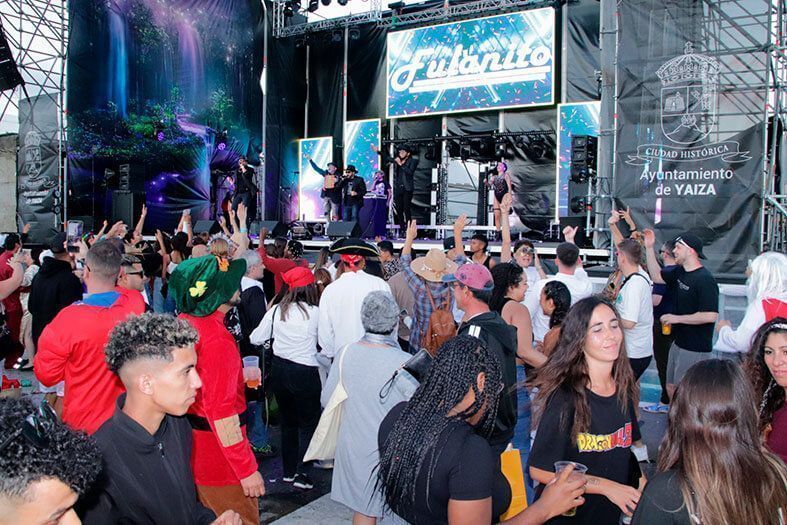 Noticias Playa Blanca | Playa Blanca disfruta hasta el último suspiro de su Carnaval
